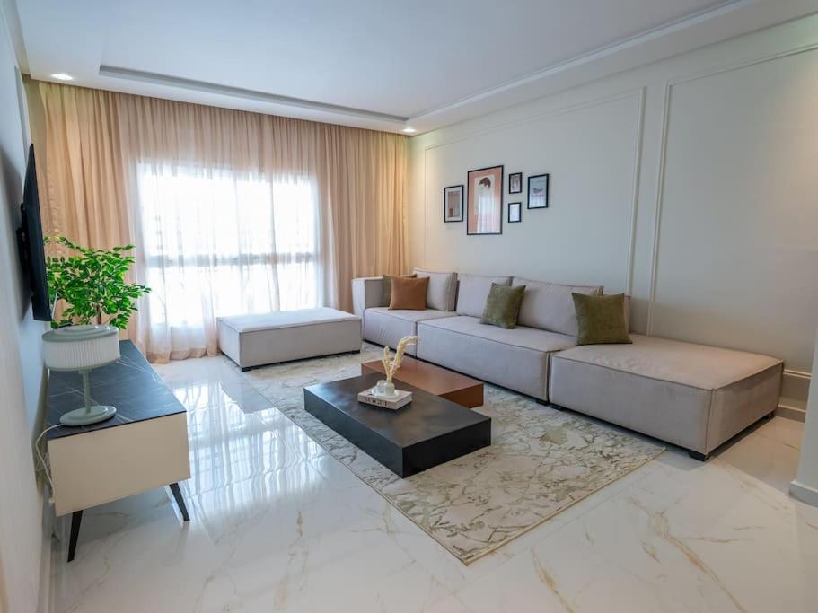 Ferienwohnung Cozy 2Br Getaway In Rabat Center Exterior foto